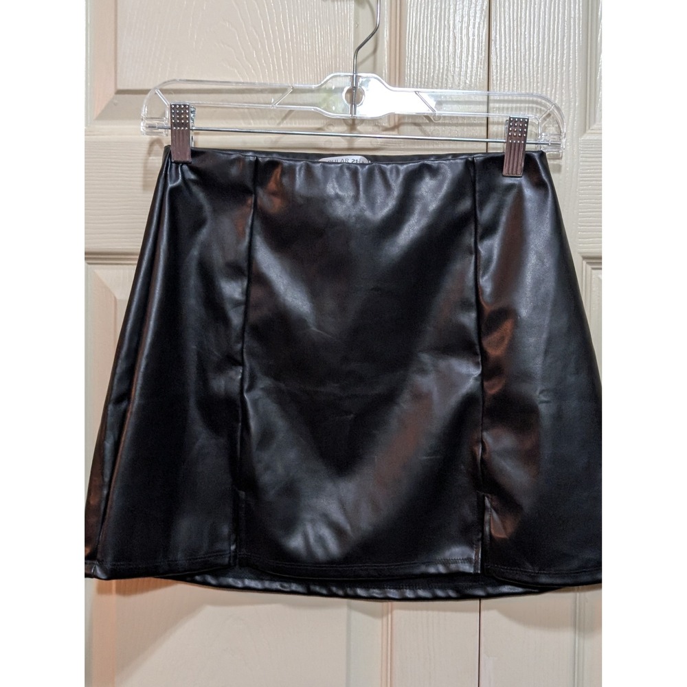 Y2K Edgy Faux Leather Mini Skirt Double Front Slit Black Medium Popular 21